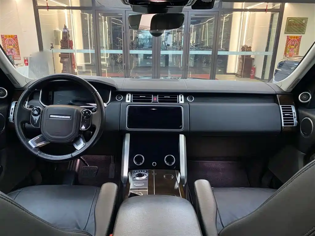 Land Rover Range Rover 2021 — фото 10