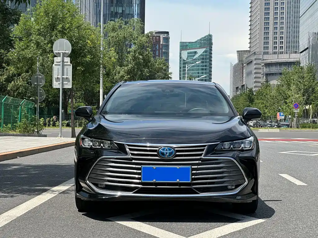Toyota Avalon 2020 — фото 2