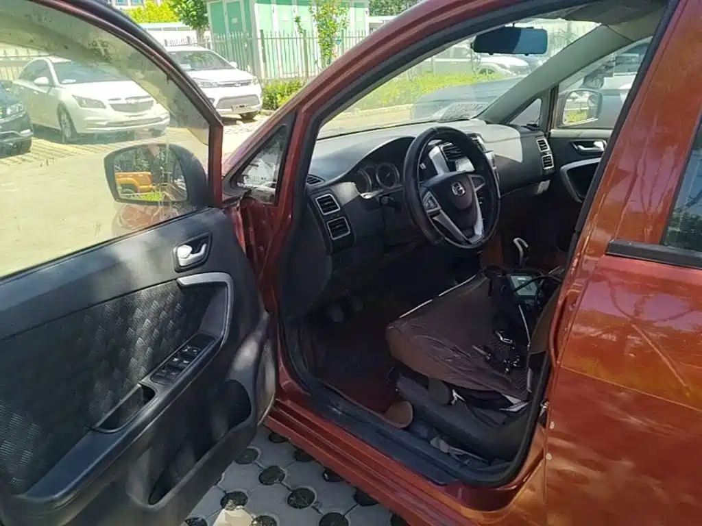Suzuki Liana A6 2015 — фото 23