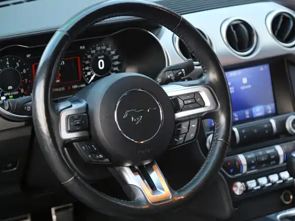 Ford Mustang 2021