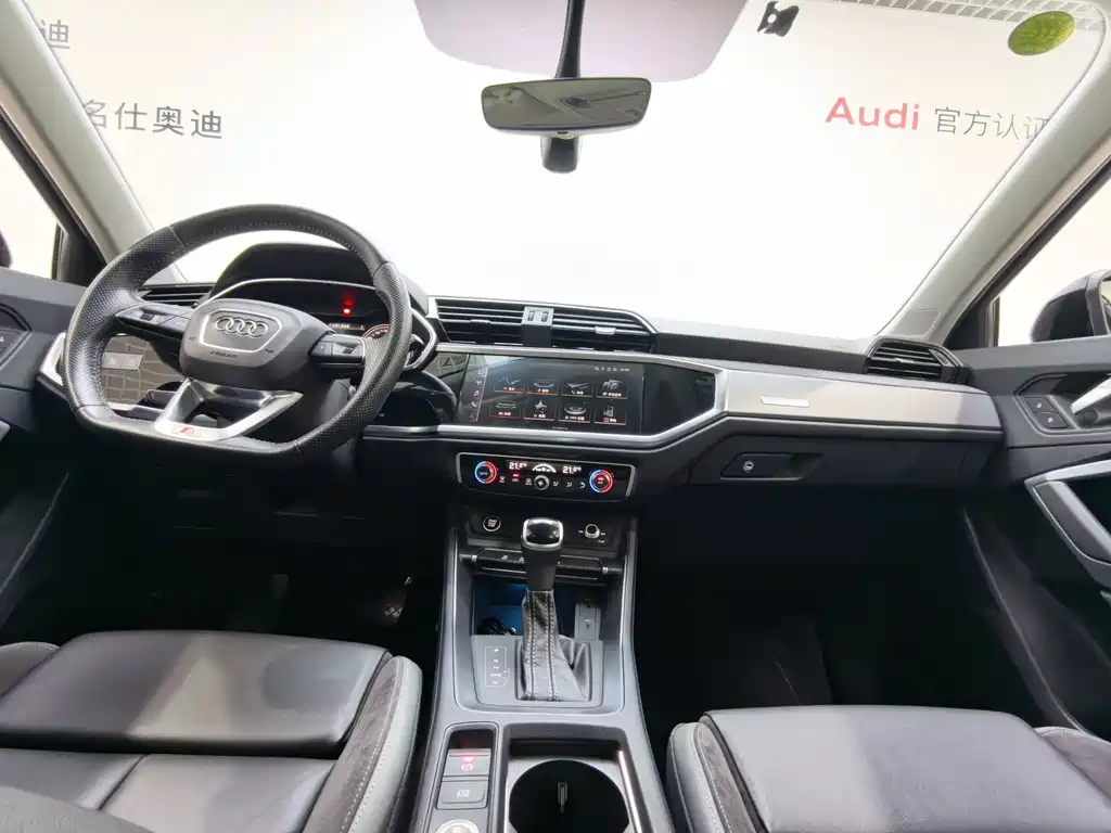Audi Q3 Sportback 2022 — фото 6
