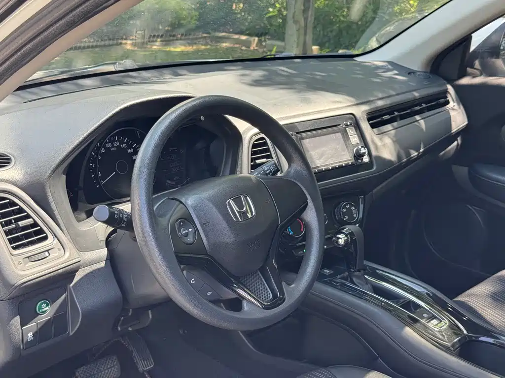 Honda Vezel 2019 — фото 9
