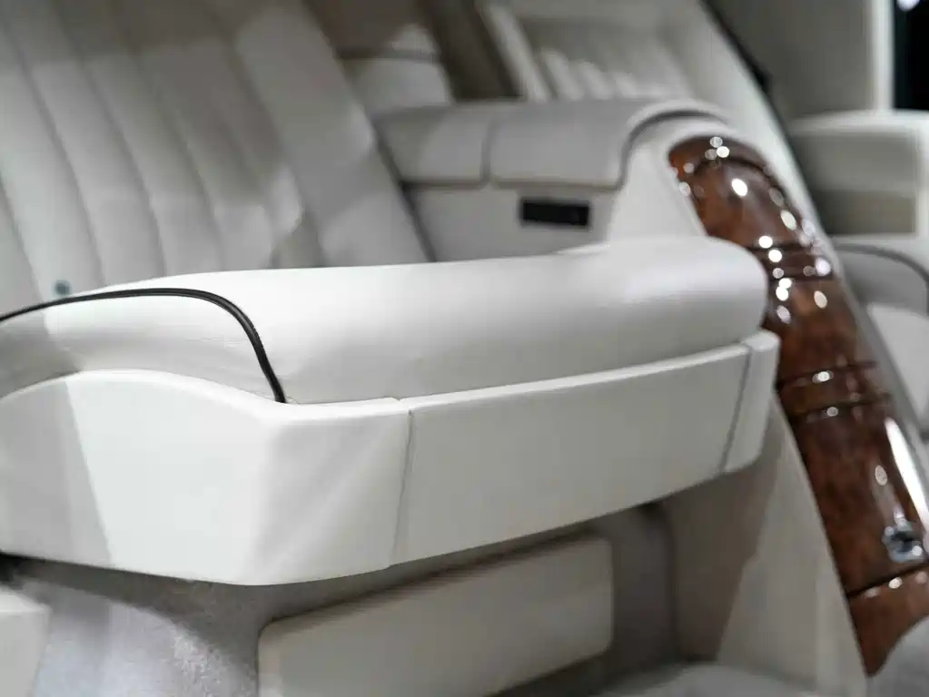 Rolls-Royce Phantom 2011 — фото 46