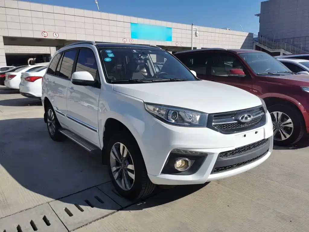 Chery Tiggo 3 2017 — фото 20