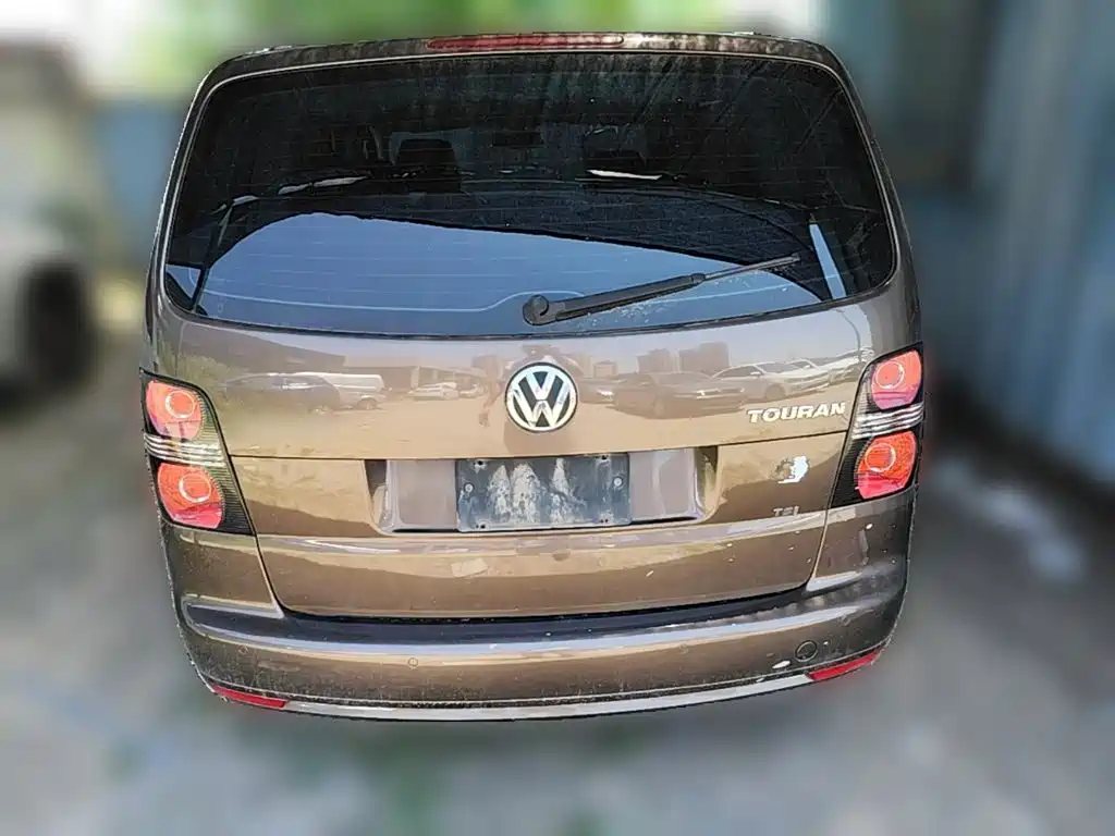 Volkswagen Touran 2014 — фото 10