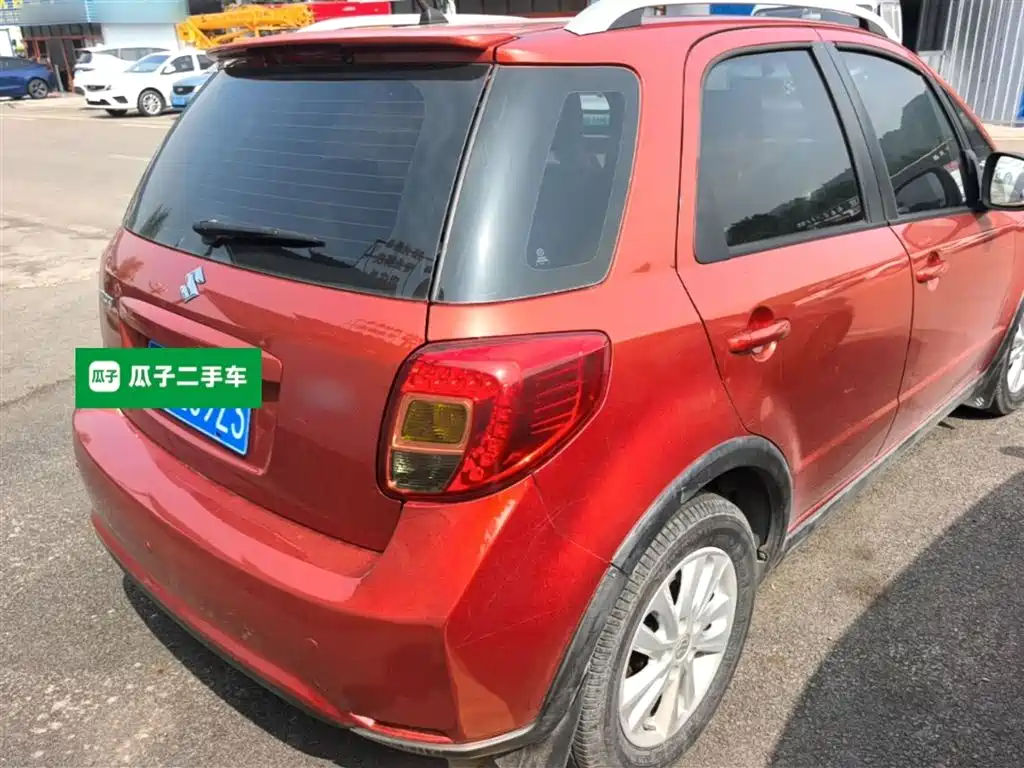 Suzuki SX4 2015 — фото 7