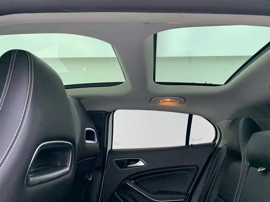 Mercedes-Benz GLA 2019 — фото 24