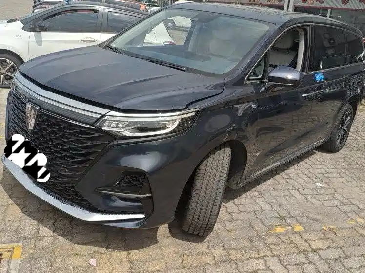 Roewe iMAX8 2021