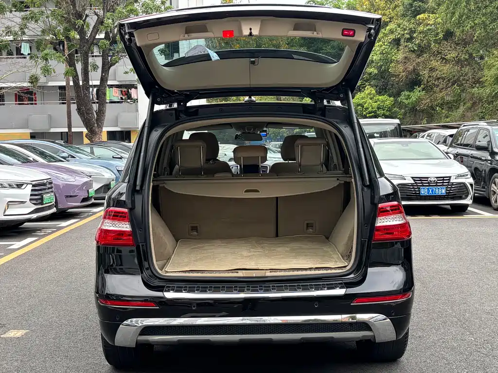 Mercedes-Benz M-Class 2013 — фото 11