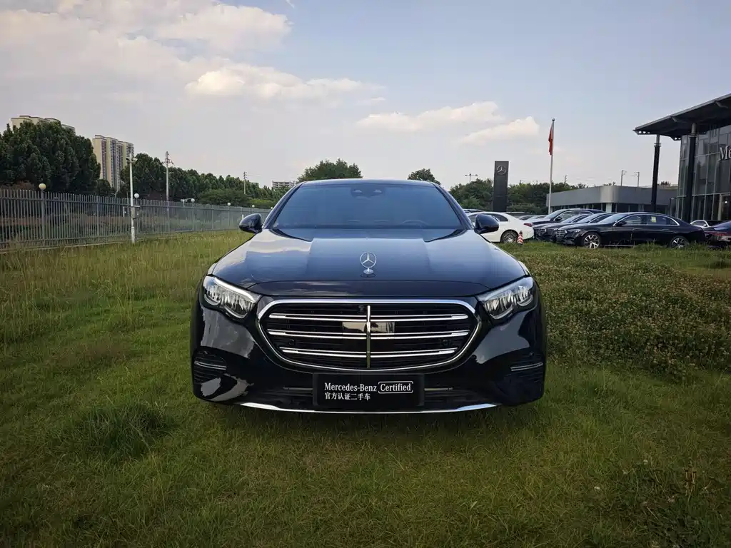 Mercedes-Benz E-Class New Energy 2026 — фото 2