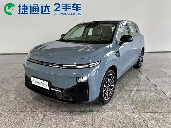 Leapmotor B10 2025