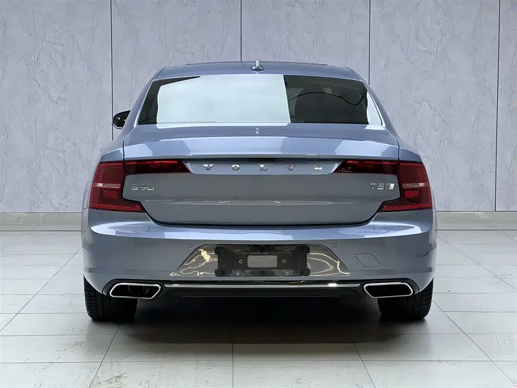 Volvo S90 2019 — фото 13