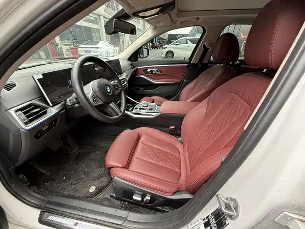 BMW 3 Series 2023