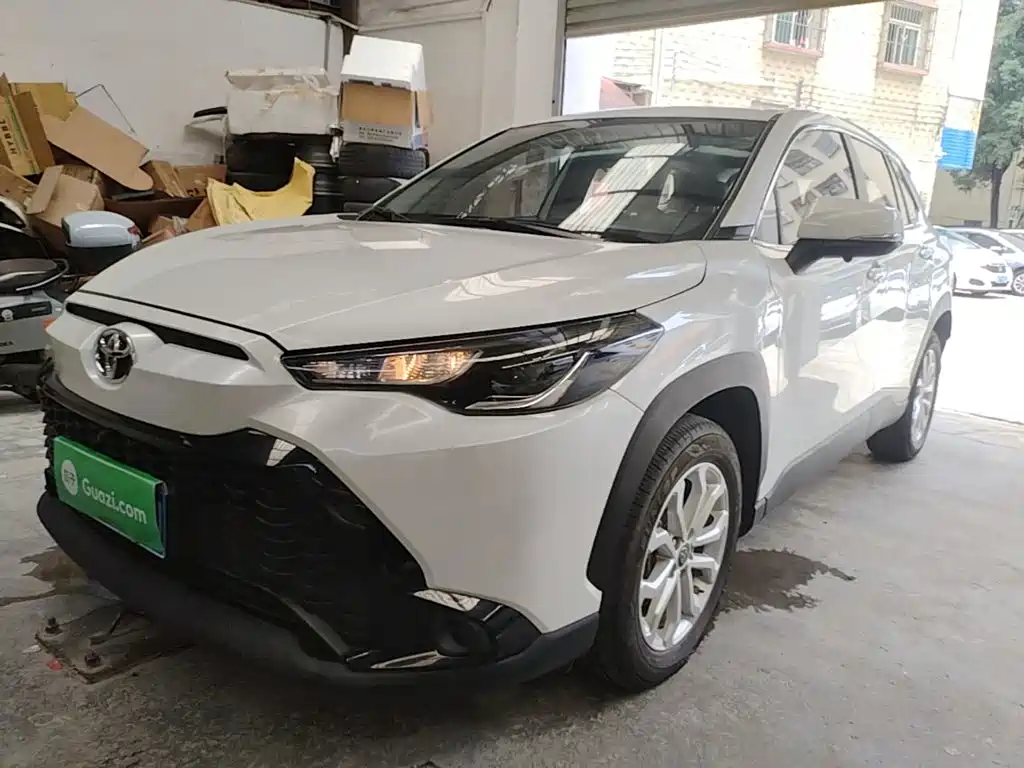 Toyota Frontlander 2024
