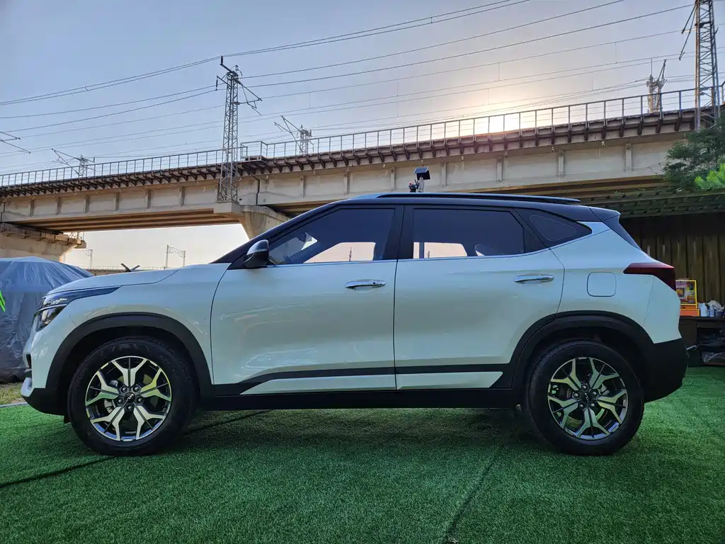 Kia KX3 2022