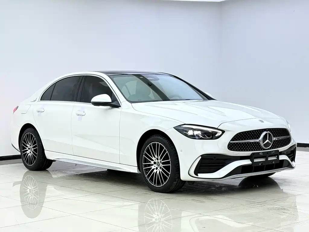 Mercedes-Benz C-Class 2022