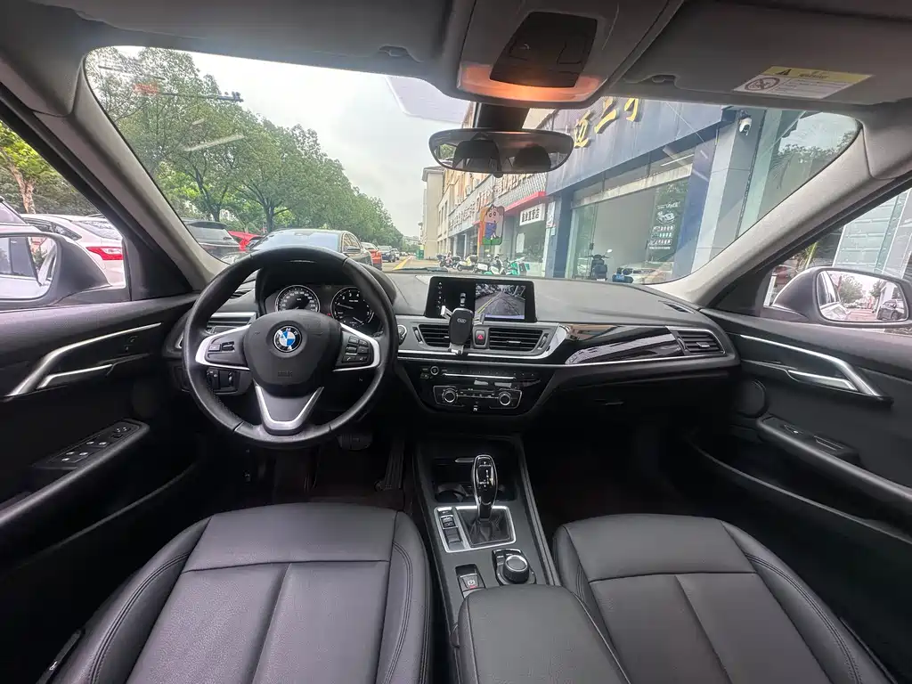 BMW 1 Series 2020