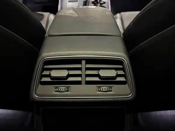 Audi A7L 2024