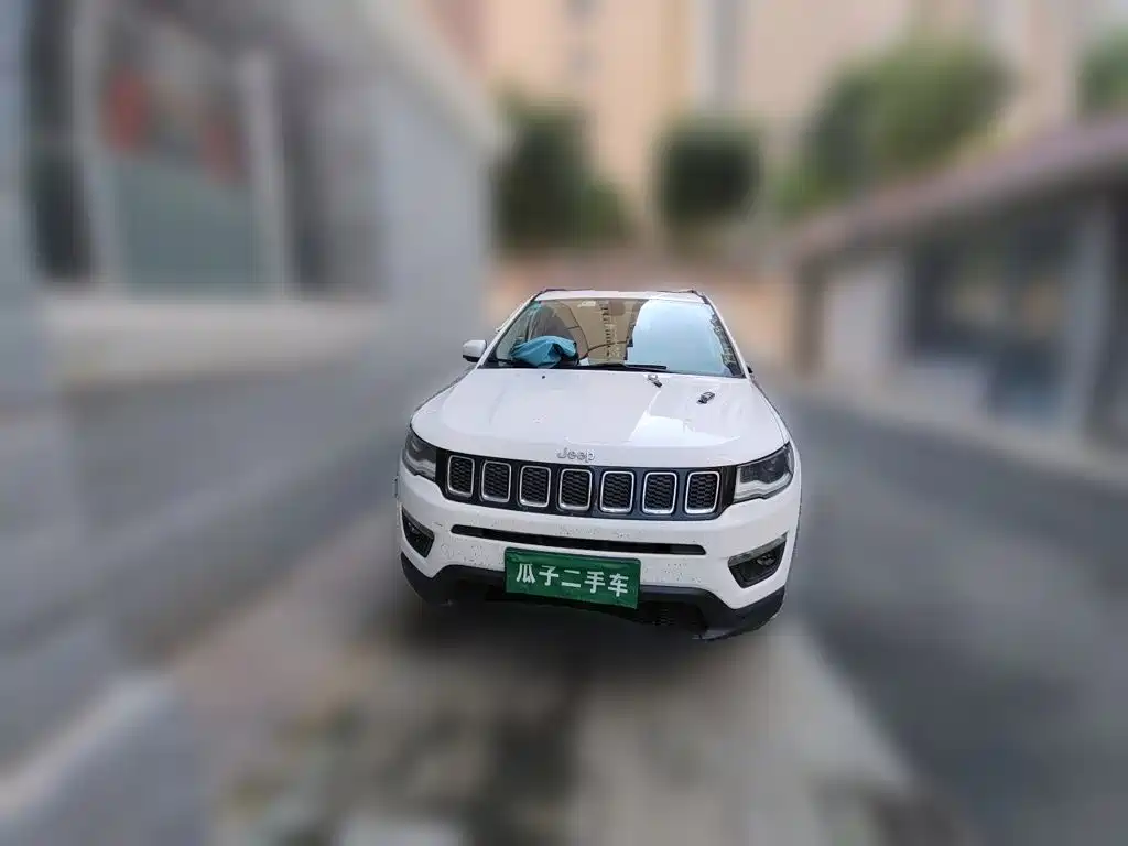 Jeep Compass 2019 — фото 2