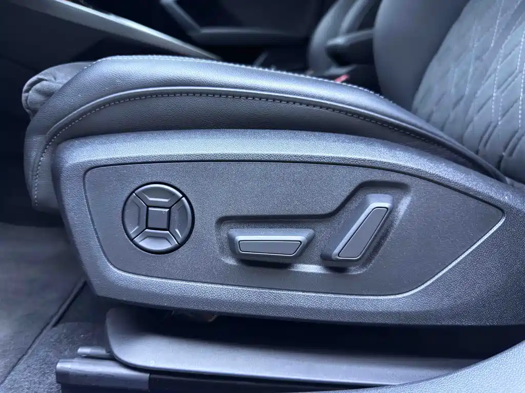 Audi A3 2022 — фото 14