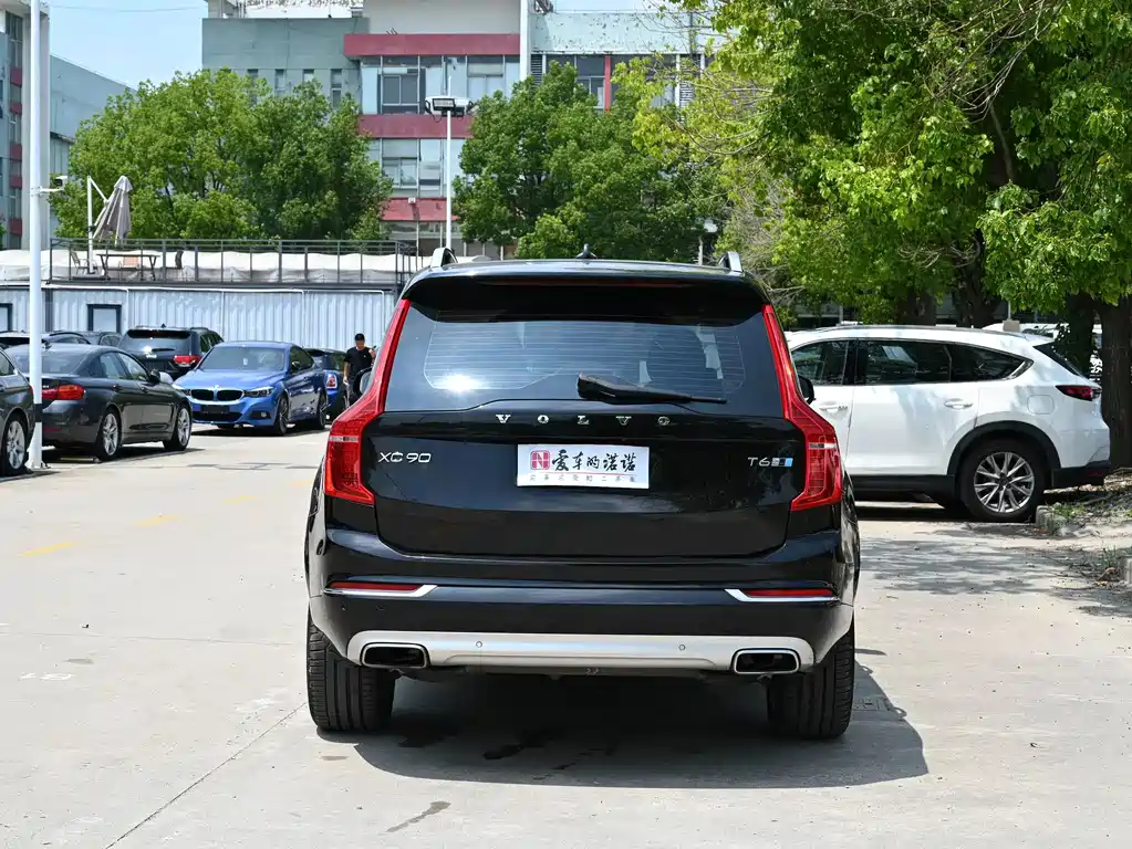 Volvo XC90 2017 — фото 4