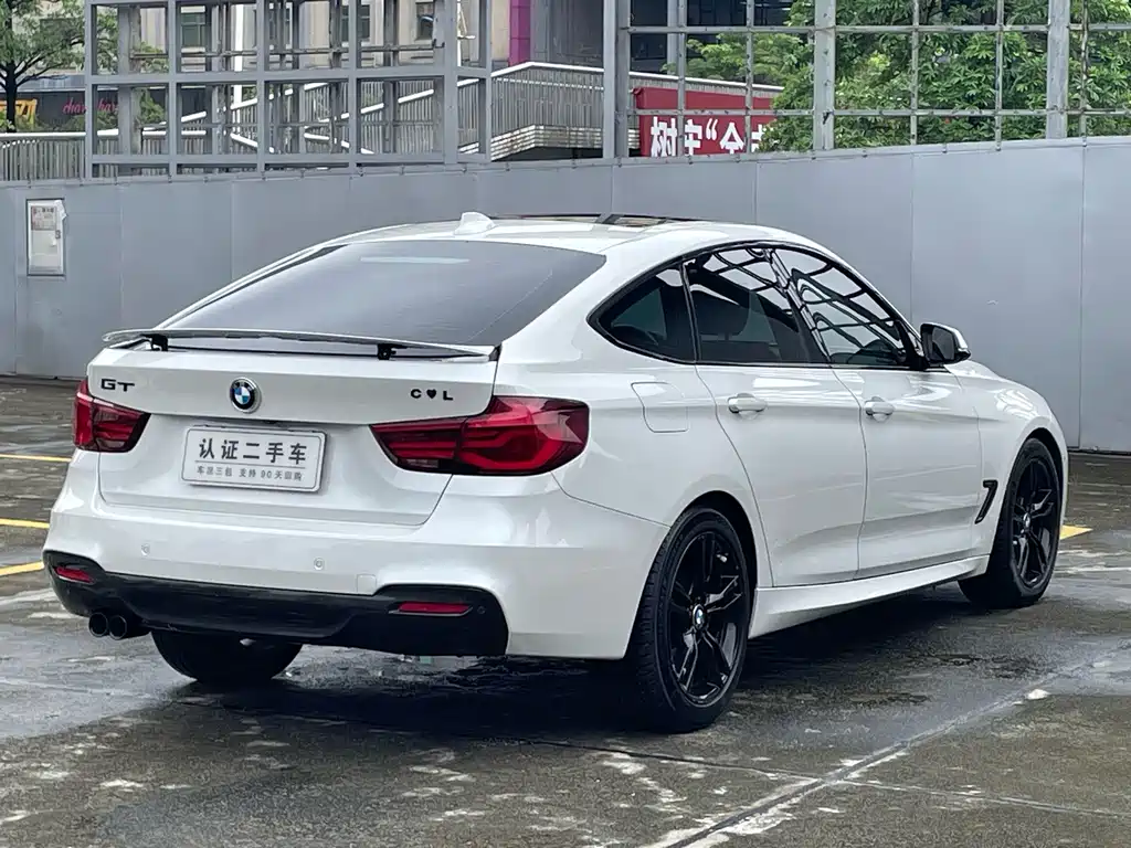 BMW 3 Series GT 2020 — фото 9