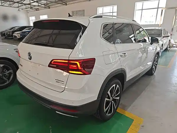 Volkswagen Tharu 2019