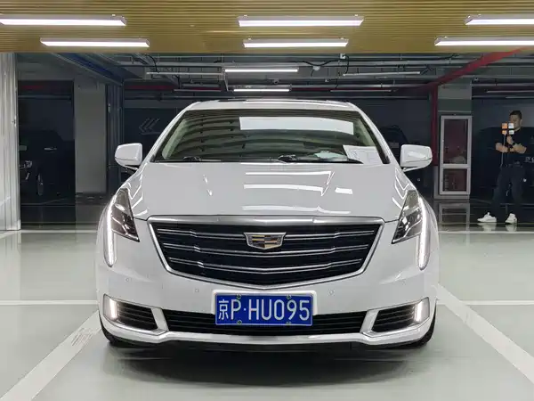 Cadillac XTS 2018