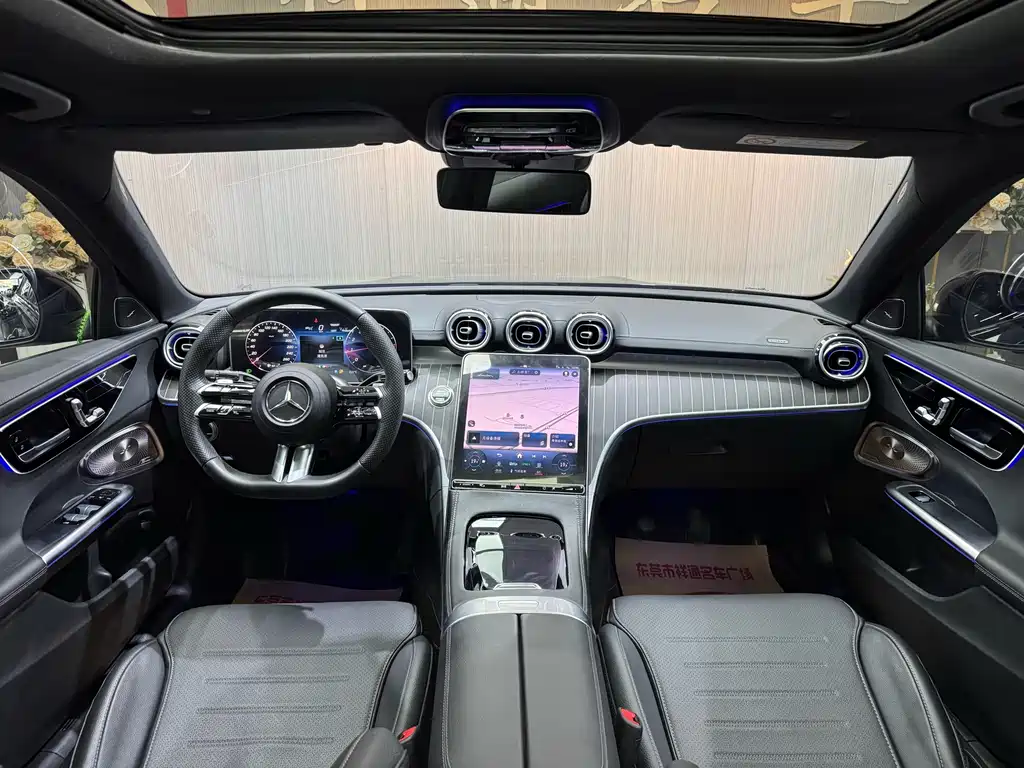 Mercedes-Benz C-Class 2023 — фото 6