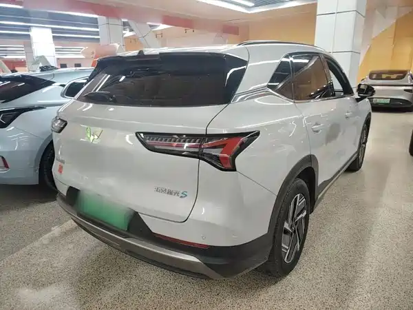 Wuling Starlight S 2024