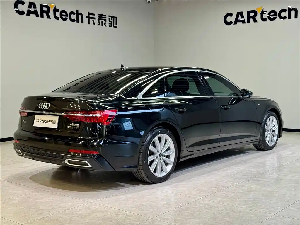 Audi A6L 2022