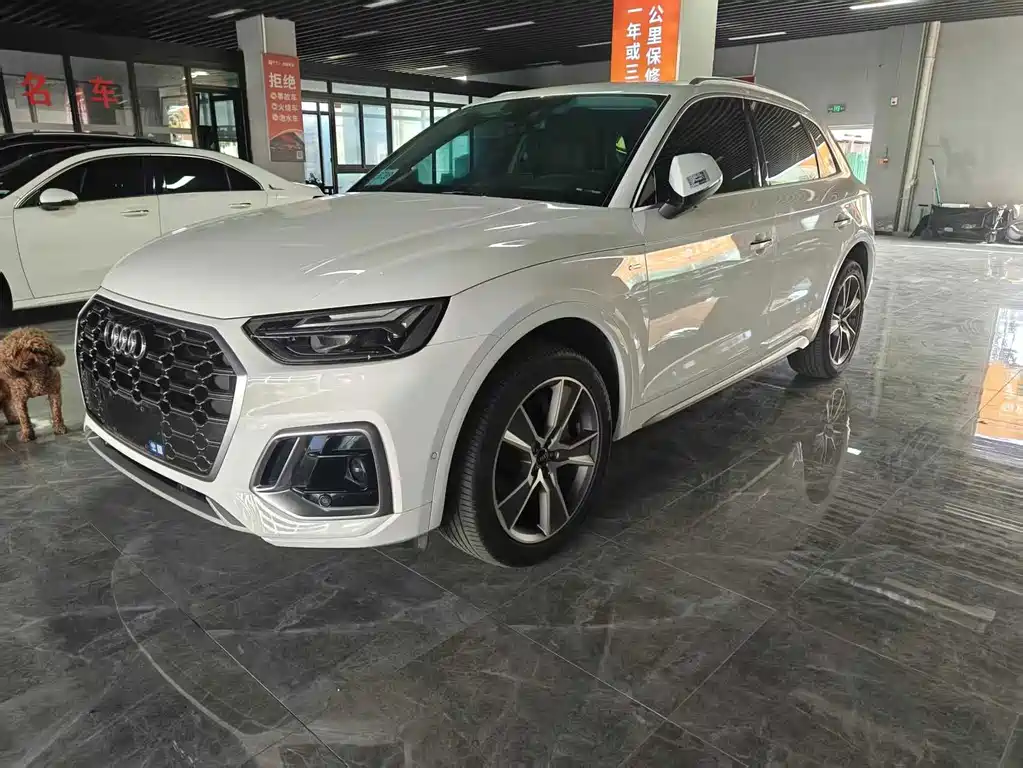 Audi Q5L 2023 — фото 2