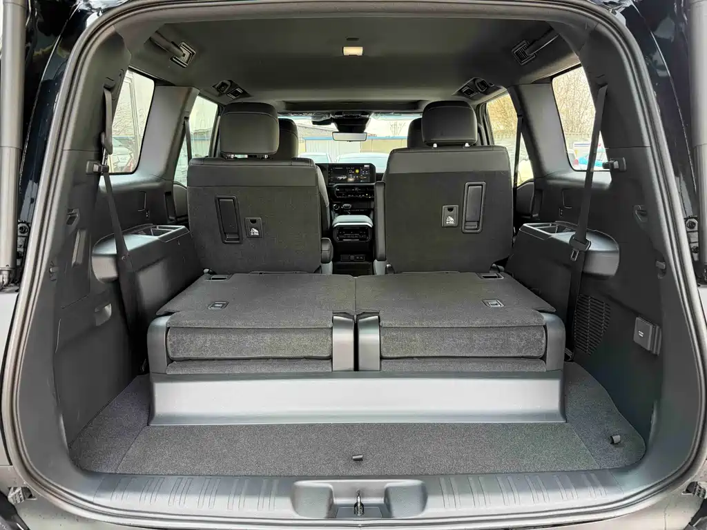 Toyota Prado 2025 — фото 15