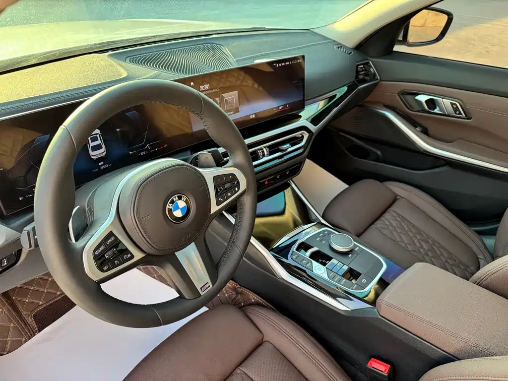 BMW 3 Series 2023 — фото 13