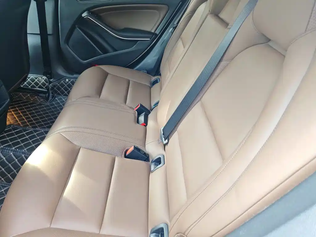 Mercedes-Benz CLA 2016 — фото 13