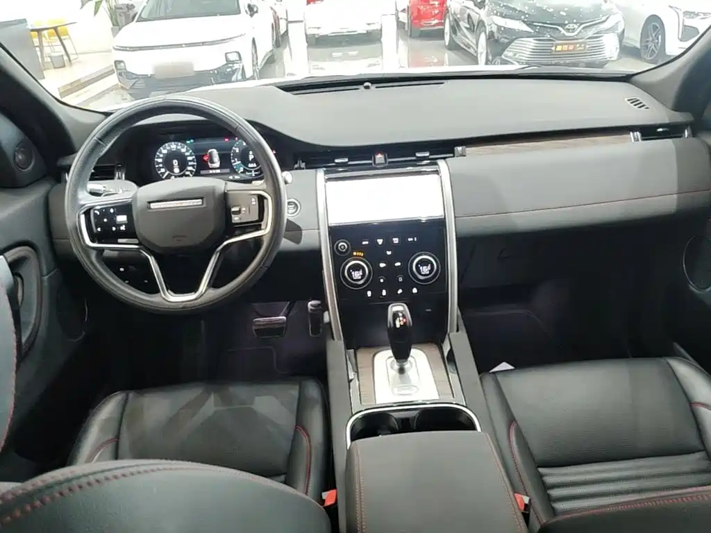 Land Rover Discovery Sport 2022 — фото 10