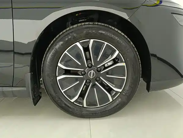 Nissan N6 2026