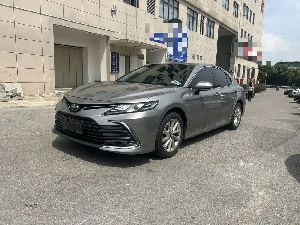 Toyota Camry 2022