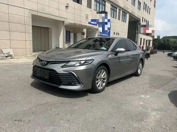 Toyota Camry 2022