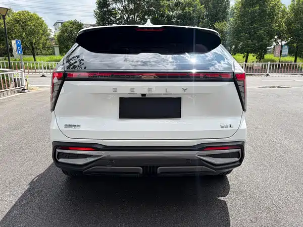 Geely Boyue L 2024
