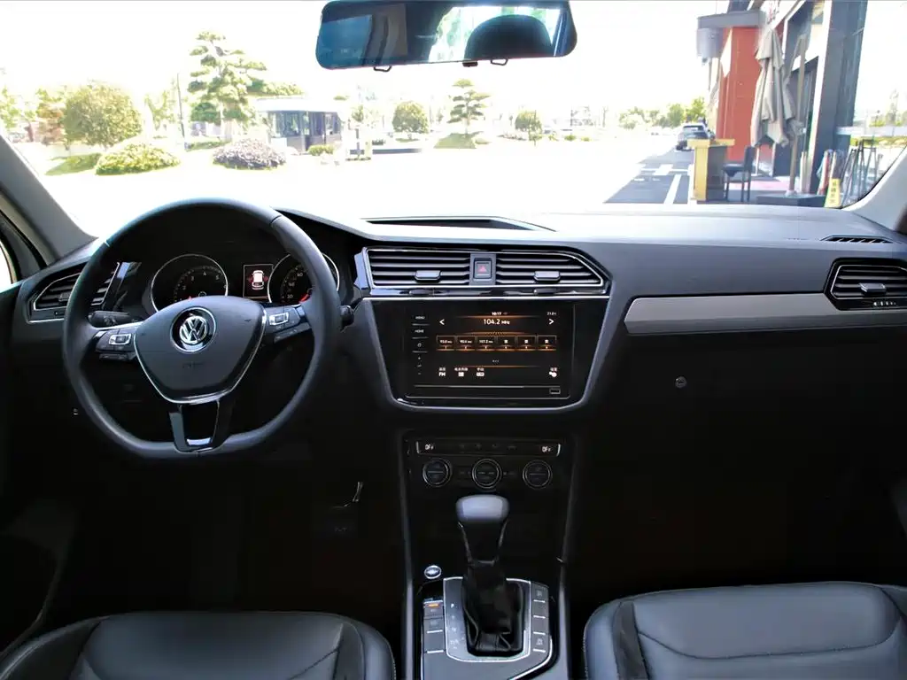 Volkswagen Tiguan L 2020