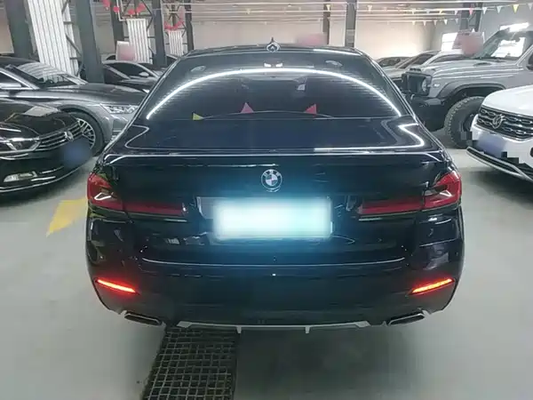 BMW 5 Series 2022