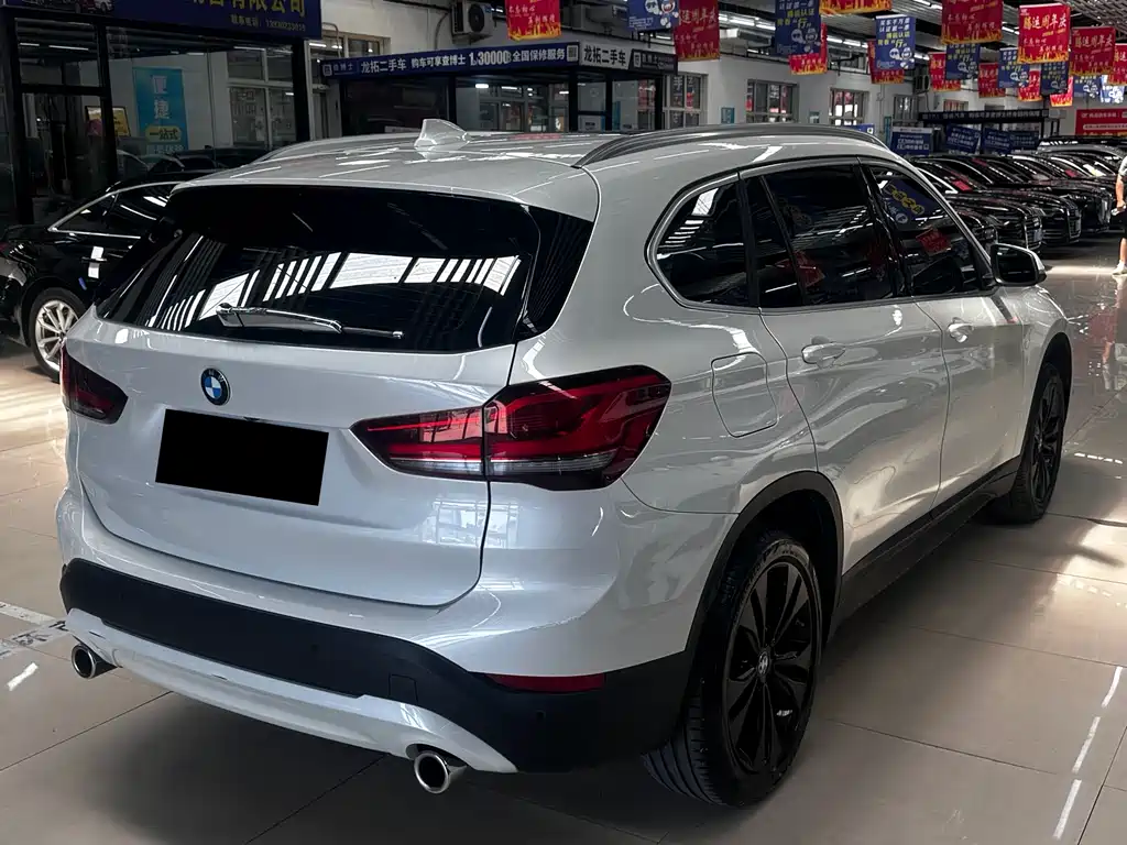 BMW X1 2020 — фото 4