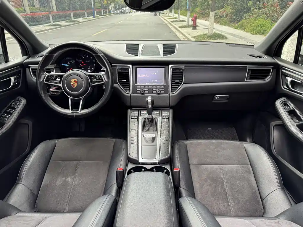Porsche Macan 2015 — фото 6