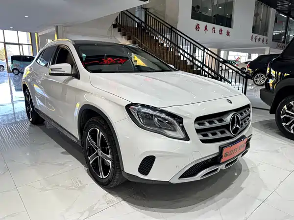 Mercedes-Benz GLA 2018