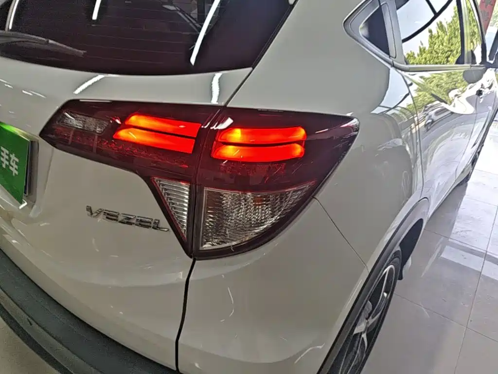 Honda Vezel 2021 — фото 8