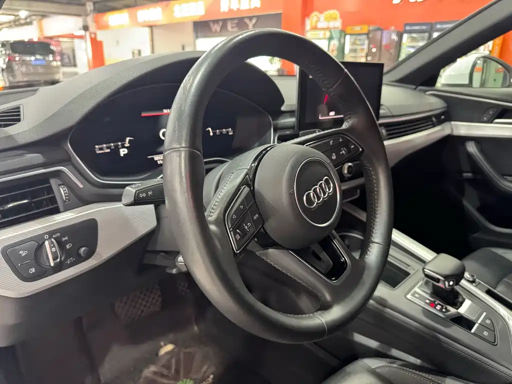 Audi A4L 2021 — фото 11