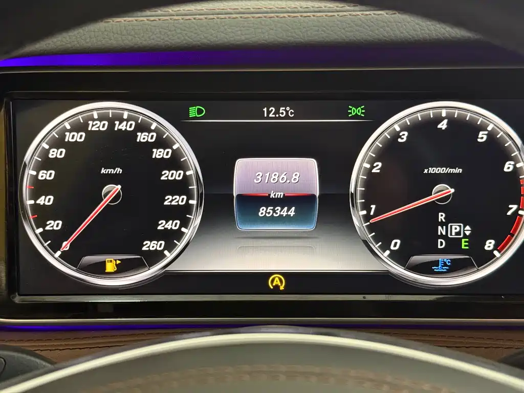 Mercedes-Benz S-Class 2016 — фото 19