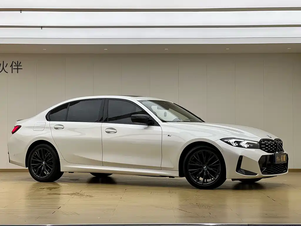 BMW 3 Series 2023