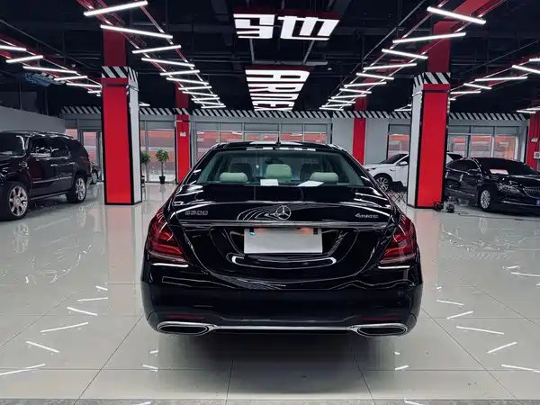 Mercedes-Benz S-Class 2008